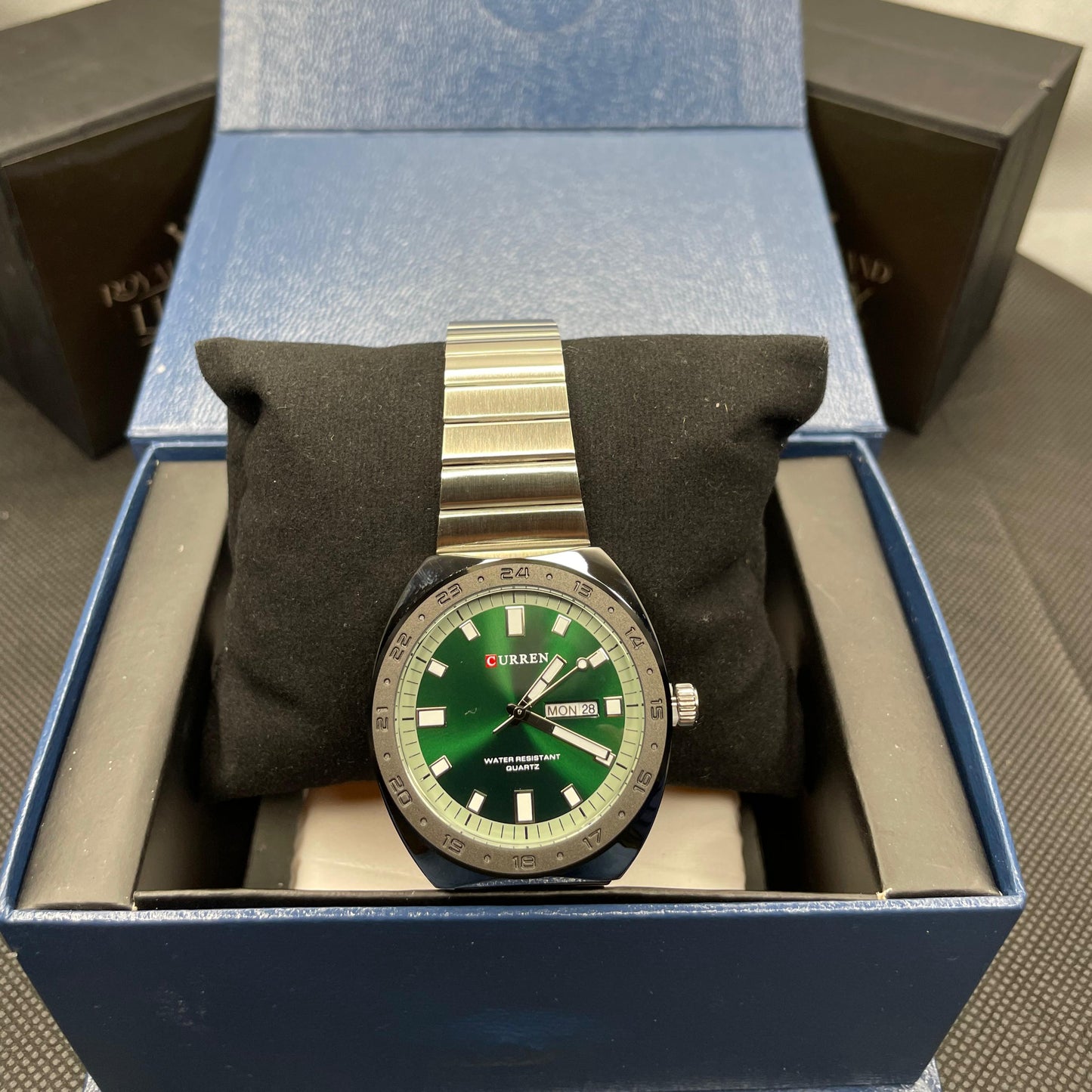 CURREN Valor Steel Men’s Wrist Watch – Classic Design