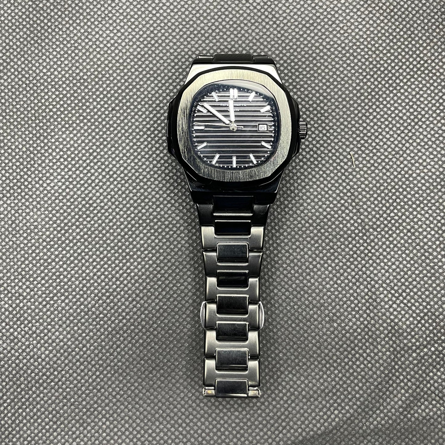 Patek Philippe Nautilus All Black Edition