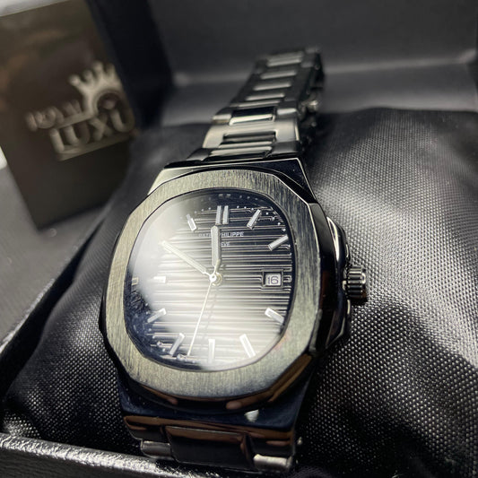 Patek Philippe Nautilus All Black Edition